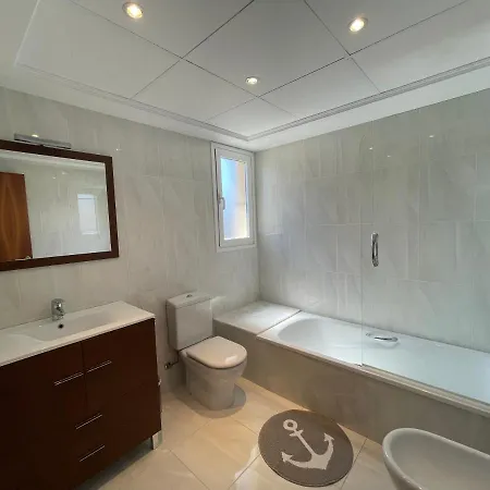 Mesana 102 / Penthouse 公寓 *