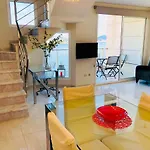 Mesana 102 / Penthouse *