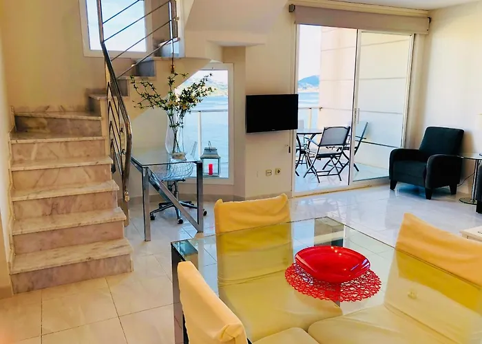 Mesana 102 / Penthouse *