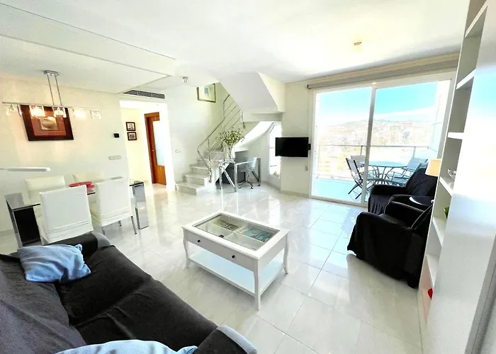 Mesana 102 / Penthouse Apartamento *